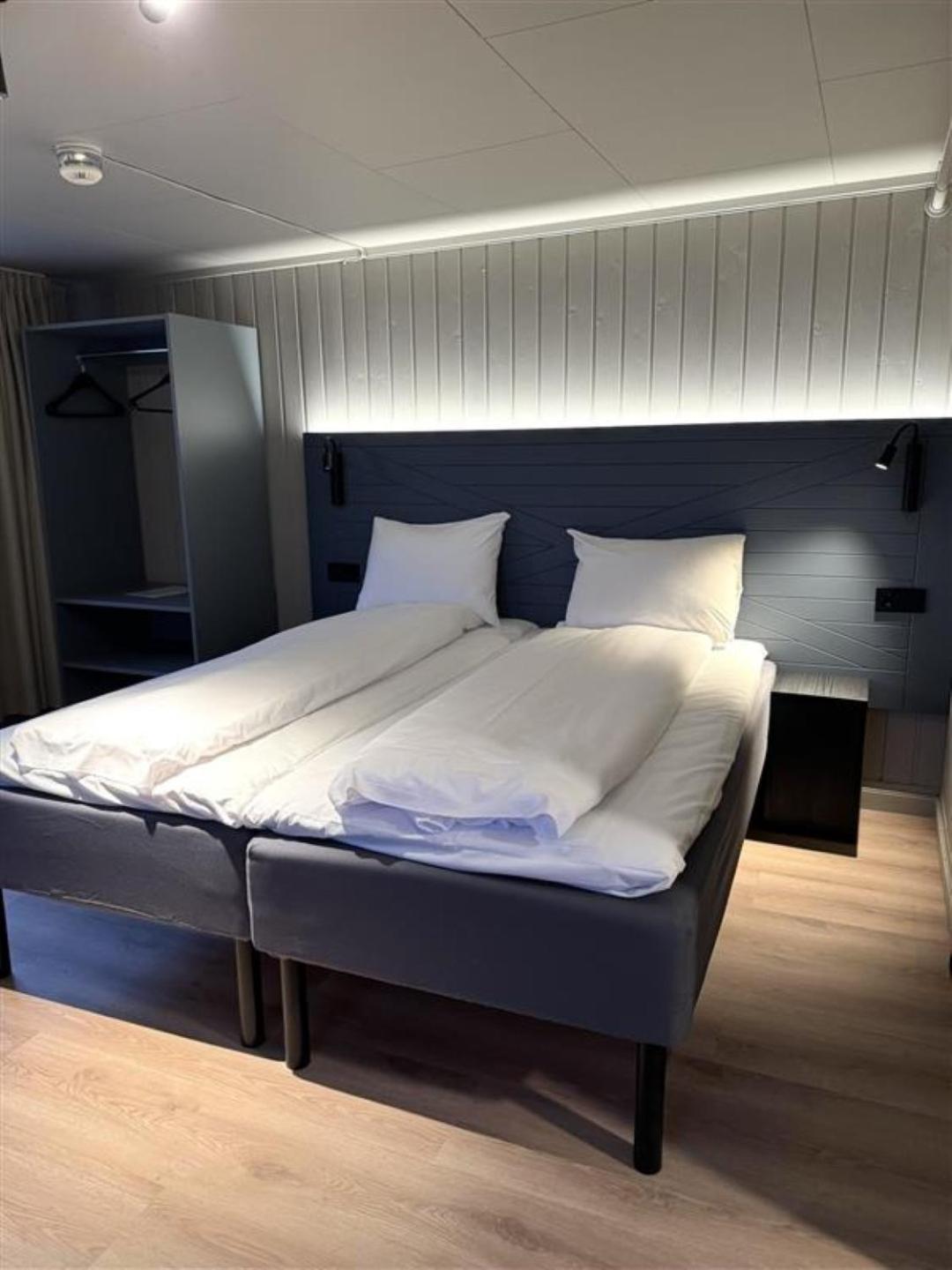 Grønnbuene Rorbu Hotell