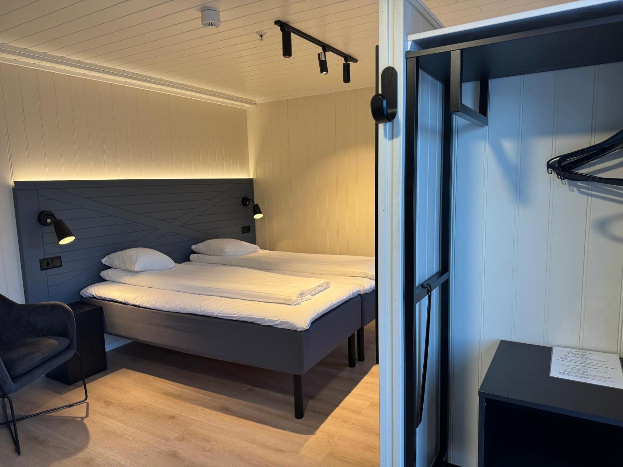 Gronnbuene Rorbu Hotel 2*